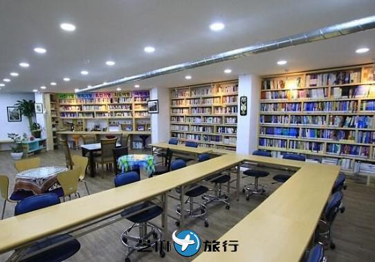 韩国初夏旅游图书馆